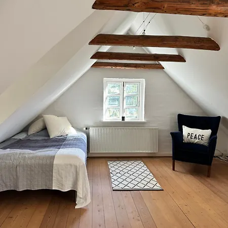 Havehuset Er En Oase I Skoven - Fa Hele Huset For Jer Selv! Chalet *