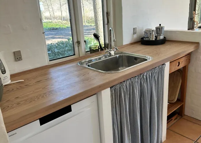 シャレー Havehuset Er En Oase I Skoven - Fa Hele Huset For Jer Selv!